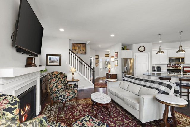 1232 Twisted Branch Way, Sun Prairie, WI 53593