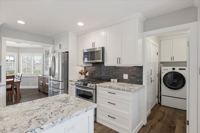 1201 Havenhill Ct, Roseville, CA 95661