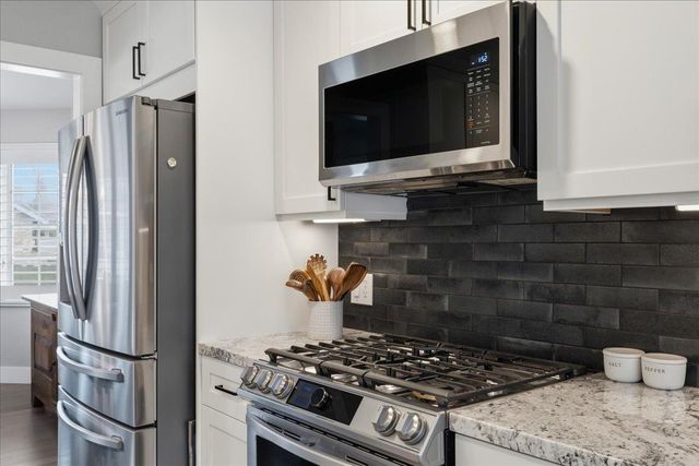 1201 Havenhill Ct, Roseville, CA 95661