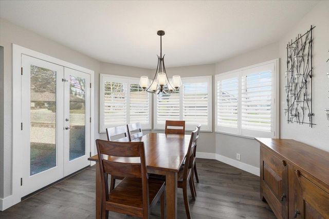 1201 Havenhill Ct, Roseville, CA 95661