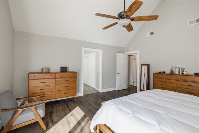 1201 Havenhill Ct, Roseville, CA 95661