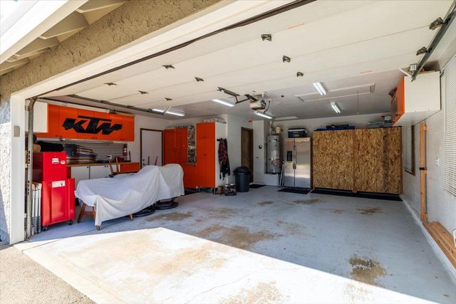 1201 Havenhill Ct, Roseville, CA 95661