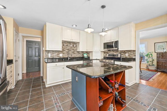 20803 BLOSSOM LANDING WAY, Sterling, VA 20165