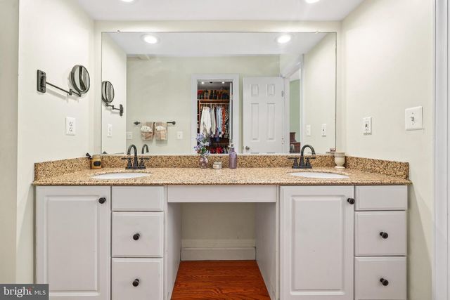 20803 BLOSSOM LANDING WAY, Sterling, VA 20165