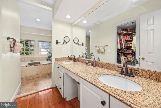 20803 BLOSSOM LANDING WAY, Sterling, VA 20165