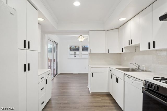 14 Mellon Ave, West Orange Twp., NJ 07052