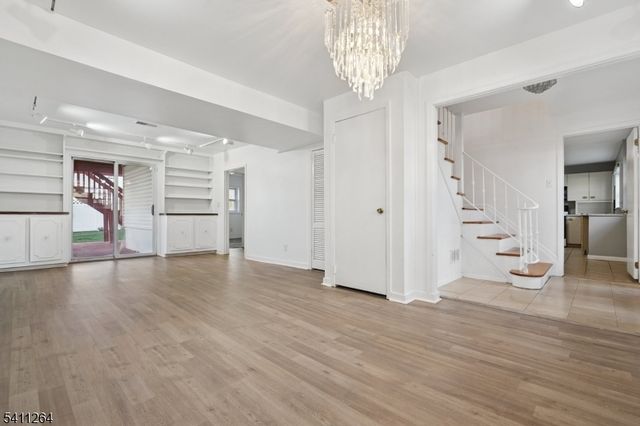 14 Mellon Ave, West Orange Twp., NJ 07052