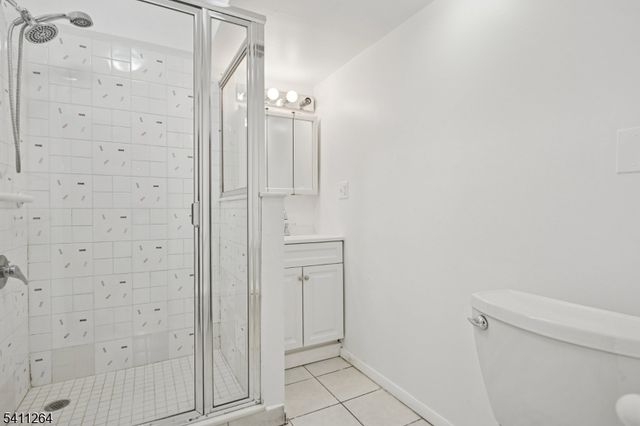 14 Mellon Ave, West Orange Twp., NJ 07052