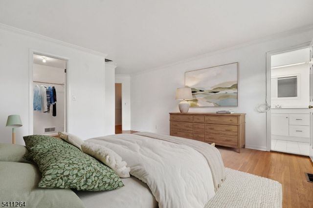 14 Mellon Ave, West Orange Twp., NJ 07052