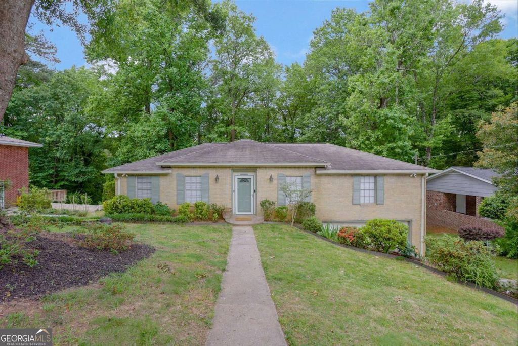3211 Flamingo Drive, East Point, GA 30344