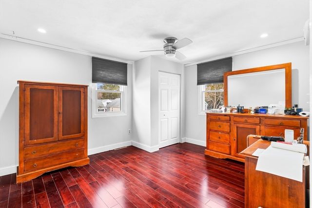 22 Osceola Ln, Billerica, MA 01821