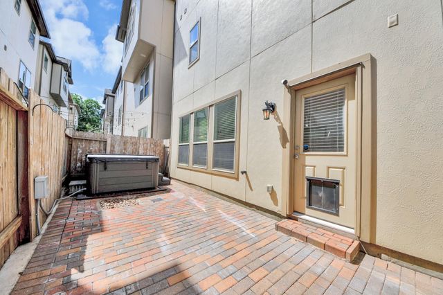 442 N Live Oak Street, Houston, TX 77003