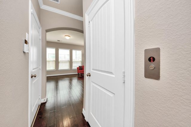 442 N Live Oak Street, Houston, TX 77003