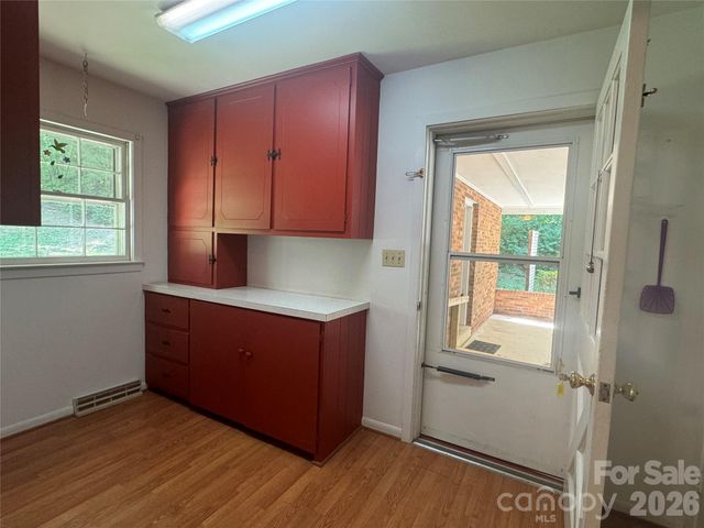 1023 Autumn Lane, New London, NC 28127