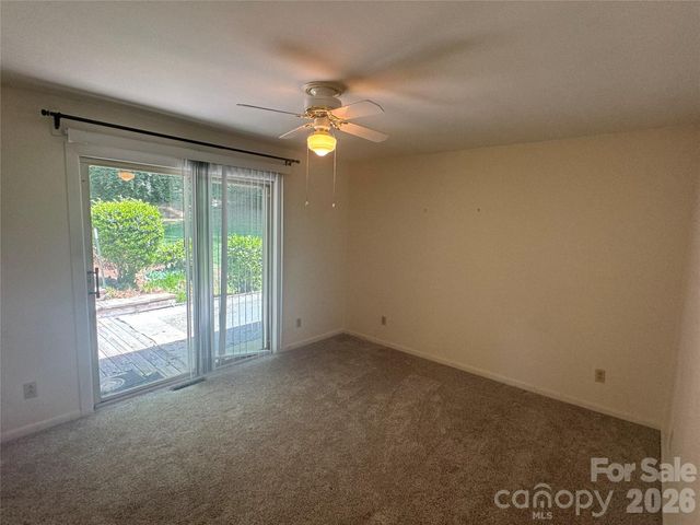 1023 Autumn Lane, New London, NC 28127