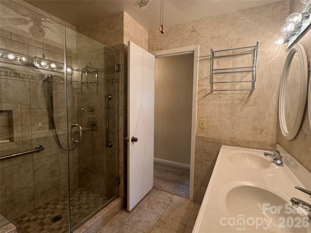 1023 Autumn Lane, New London, NC 28127