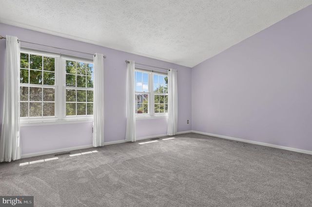 870 BAYRIDGE DR, Gaithersburg, MD 20878