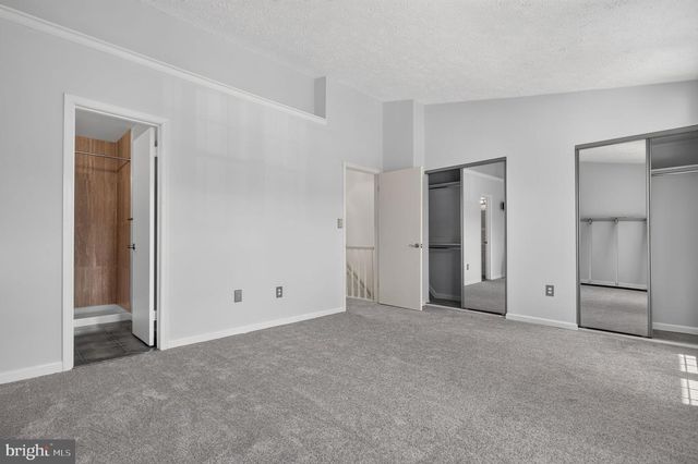 870 BAYRIDGE DR, Gaithersburg, MD 20878