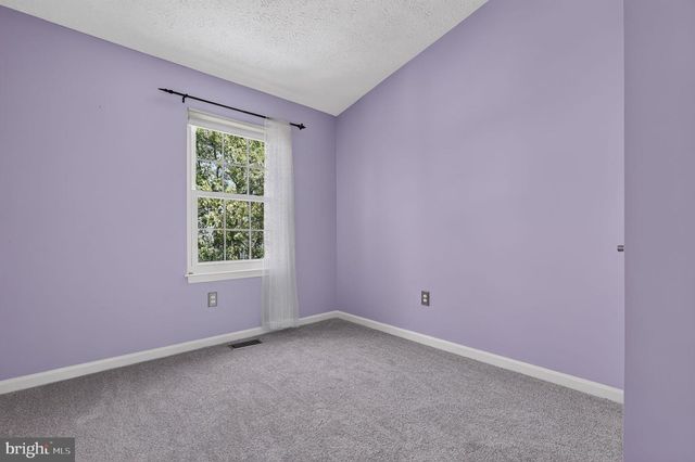 870 BAYRIDGE DR, Gaithersburg, MD 20878