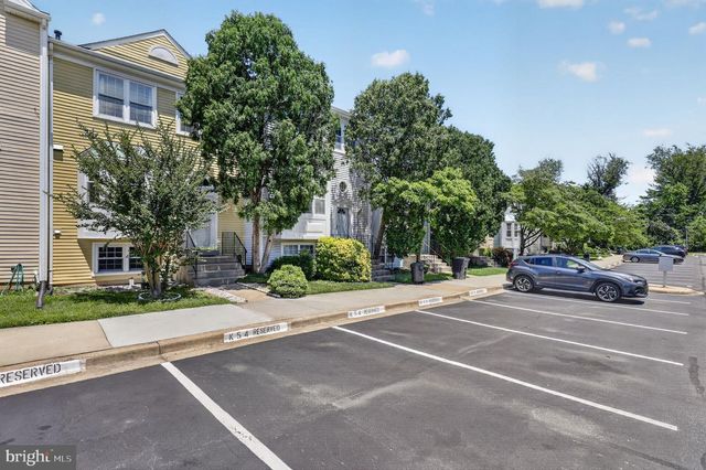 870 BAYRIDGE DR, Gaithersburg, MD 20878