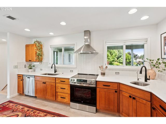 7225 Sw 13TH Ave, Portland, OR 97219