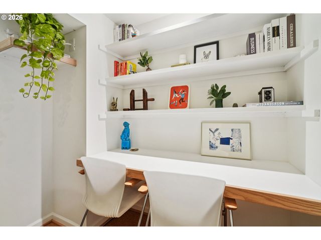 7225 Sw 13TH Ave, Portland, OR 97219