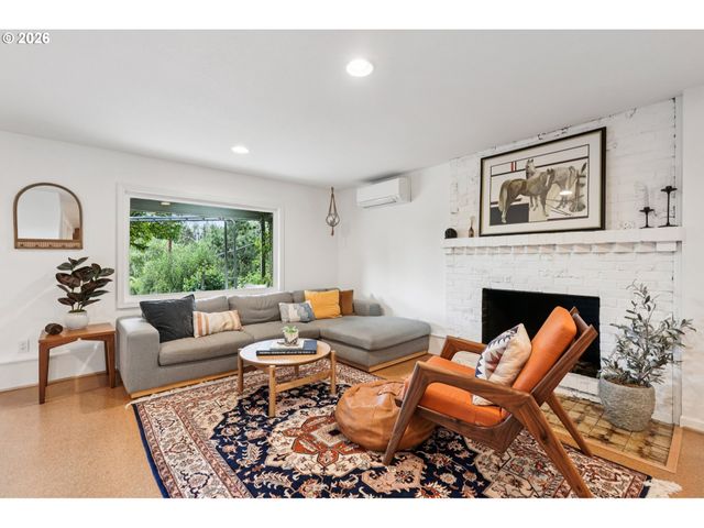 7225 Sw 13TH Ave, Portland, OR 97219