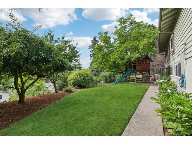 7225 Sw 13TH Ave, Portland, OR 97219