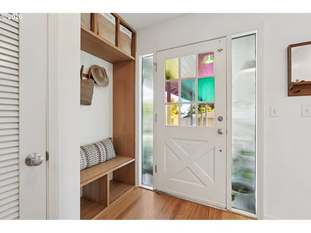 7225 Sw 13TH Ave, Portland, OR 97219