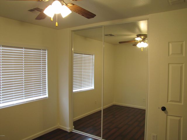 4740 E SILVERBELL Road, San Tan Valley, AZ 85143