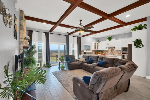 3498 County Road 464, Elgin, TX 78621