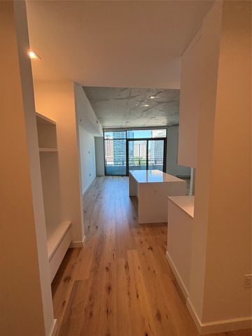 1801 N Pearl Street 3912, Dallas, TX 75201