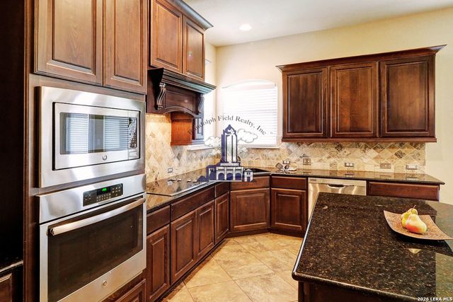 621 CAVAN, Cibolo, TX 78108