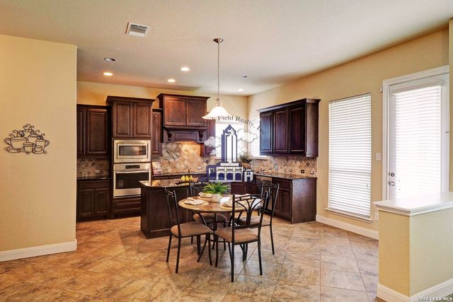 621 CAVAN, Cibolo, TX 78108