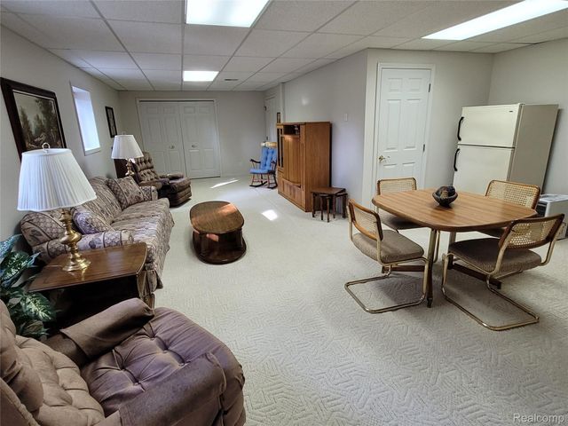 6095 Steeplechase Drive, Grand Blanc, MI 48439