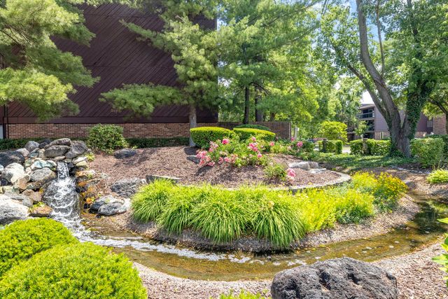 14515 Central Court M3, Oak Forest, IL 60452