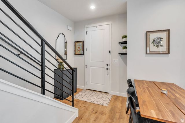 10758 S PORCINI DR, South Jordan, UT 84009