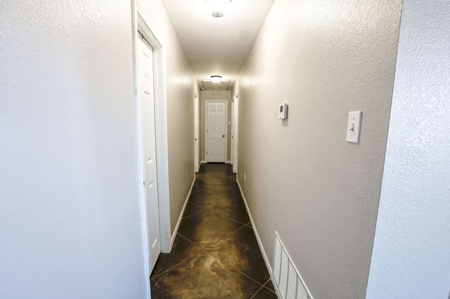 1727 Lcr 124, Mount Calm, TX 76673