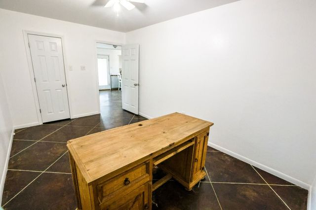 1727 Lcr 124, Mount Calm, TX 76673