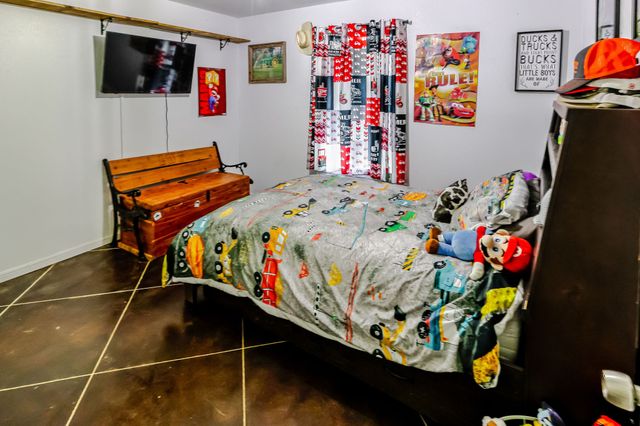 1727 Lcr 124, Mount Calm, TX 76673