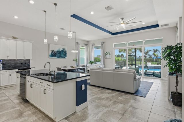 8653 SW Carrara Way, Port St. Lucie, FL 34987