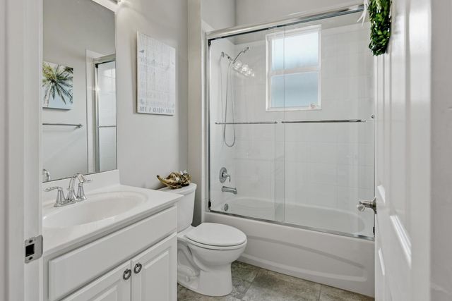 8653 SW Carrara Way, Port St. Lucie, FL 34987