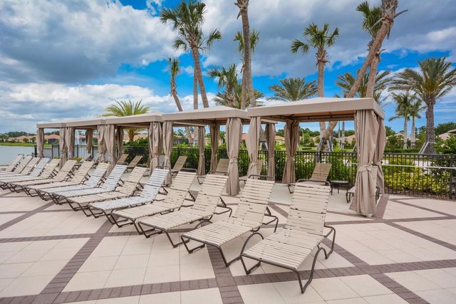 8653 SW Carrara Way, Port St. Lucie, FL 34987