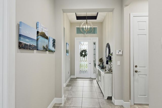 8653 SW Carrara Way, Port St. Lucie, FL 34987