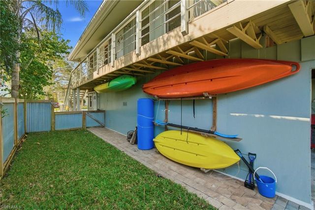 1286 Venetian WAY, Naples, FL 34110