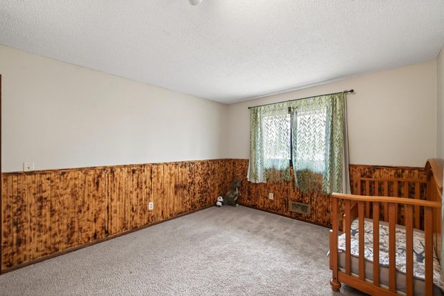 8436 Palm Street NW, Coon Rapids, MN 55433