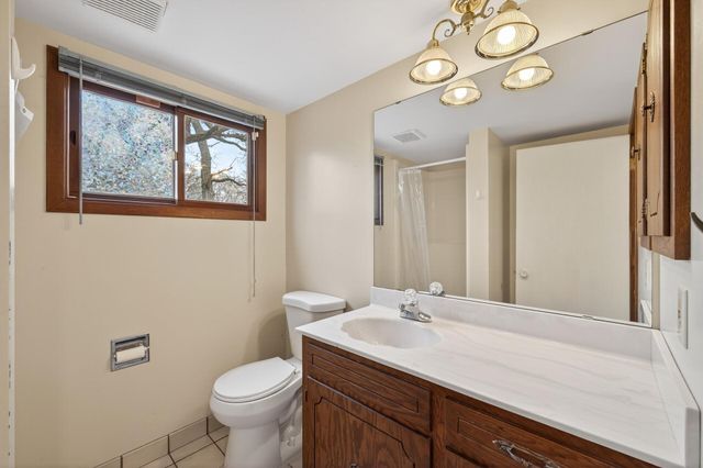 8436 Palm Street NW, Coon Rapids, MN 55433