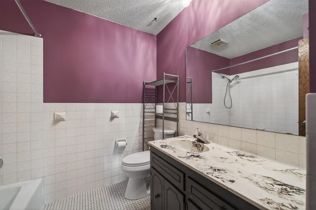 8436 Palm Street NW, Coon Rapids, MN 55433