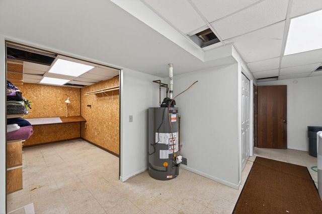 8436 Palm Street NW, Coon Rapids, MN 55433