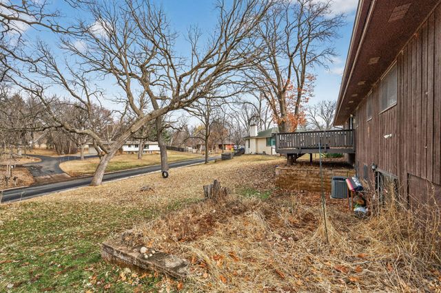 8436 Palm Street NW, Coon Rapids, MN 55433